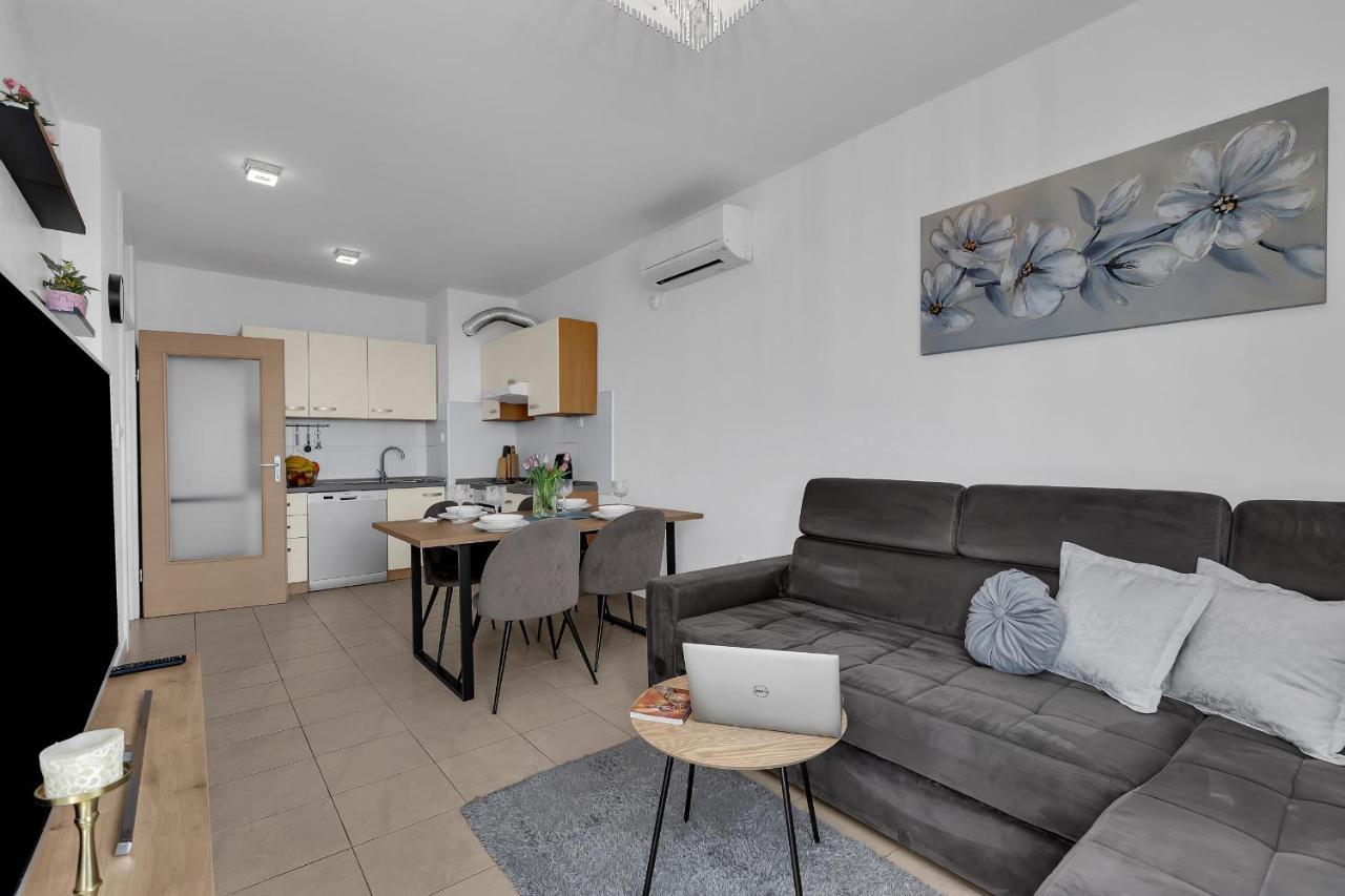 Apartman Magnolia 马卡尔斯卡 外观 照片